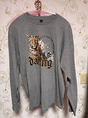 Bomb Party Gray 'darling' Leopard Graphic Long Sleeve Tee